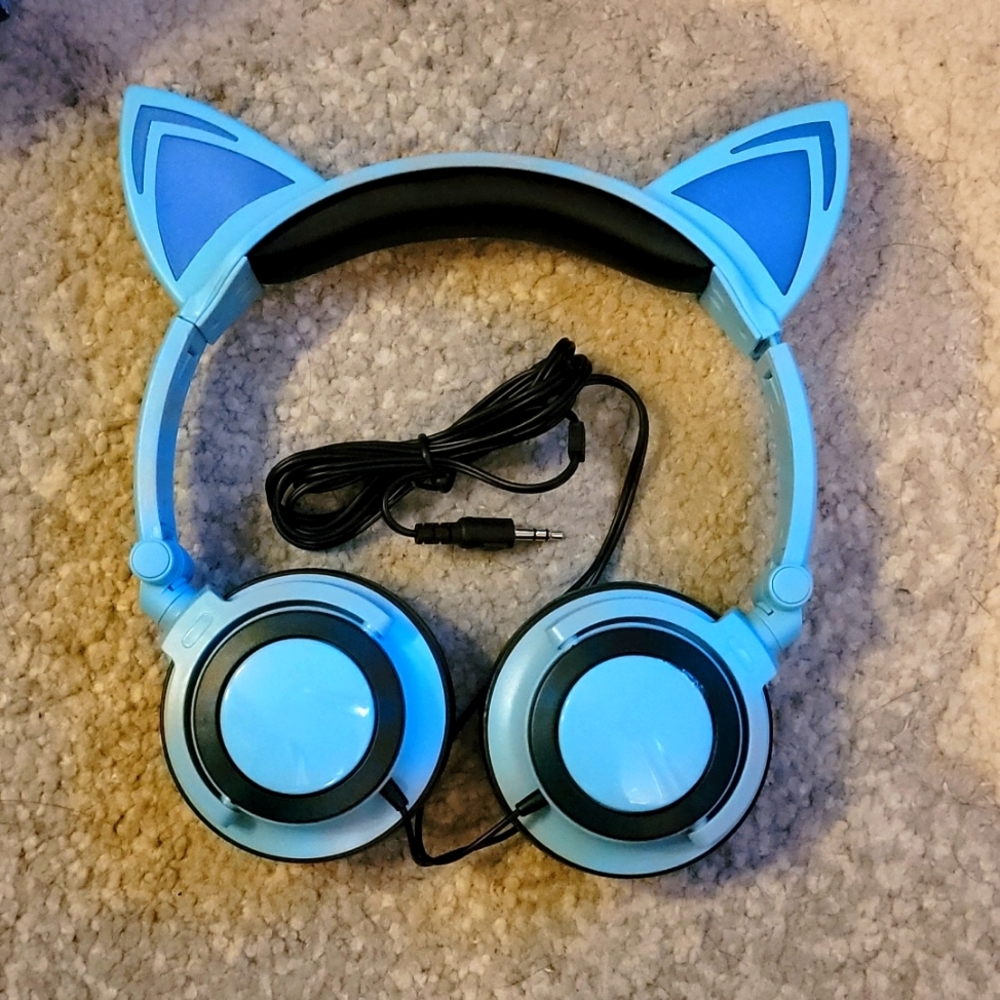 Cat Ear Headphones, blue, light up, NIB